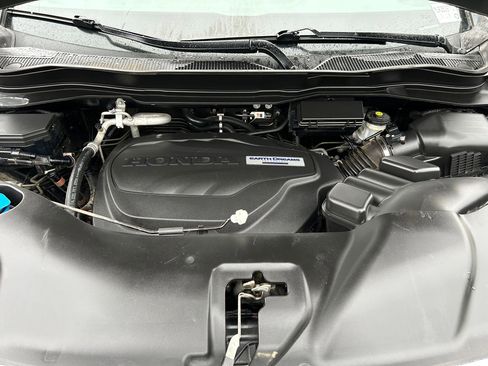 Used 2017 Honda Pilot EX image 29