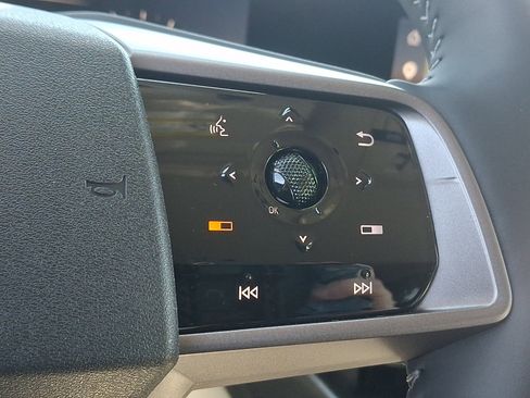 Certified 2025 Nissan Murano SL w/ Cargo Package AWD/4WD image 24