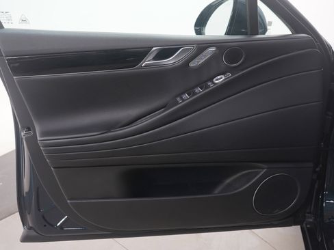 Used 2024 Genesis G80 2.5T image 19