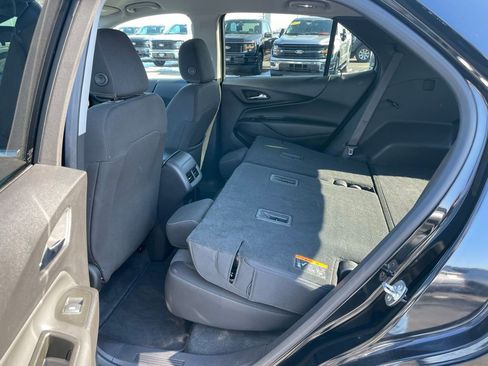 Used 2024 Chevrolet Equinox LT image 52