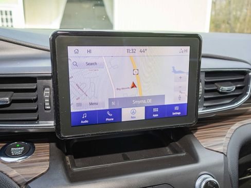 Used 2020 Ford Explorer Limited image 23