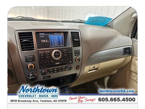 Used 2012 Nissan Armada SV image 17