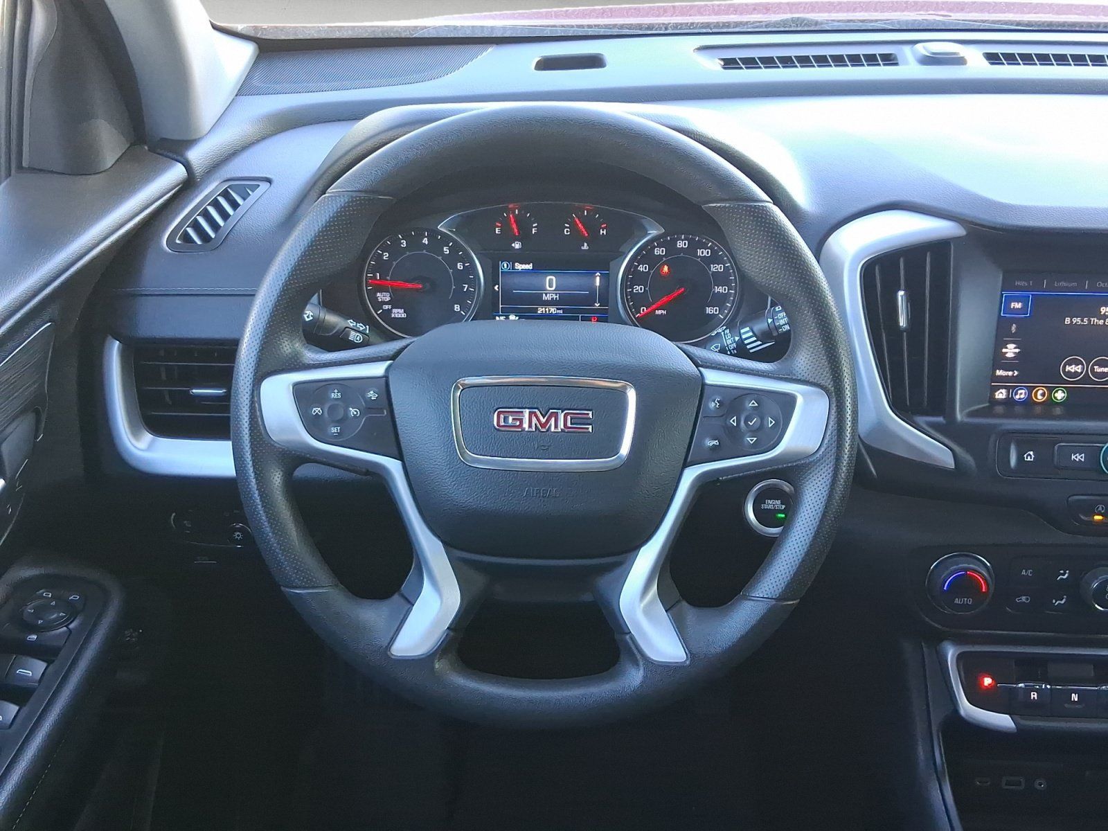Used 2023 GMC Terrain SLE w/ Driver Convenience Package AWD/4WD image 12