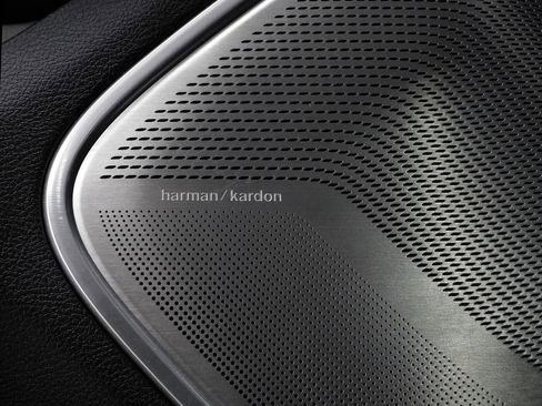 Used 2022 RAM 1500 Limited image 28