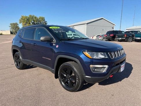 Used 2018 Jeep Compass Trailhawk w/ Cold Weather Group image 7