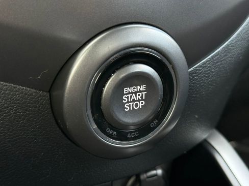Used 2015 Hyundai Veloster Turbo FWD image 31