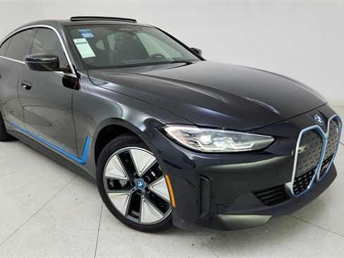 Used 2023 BMW i4 eDrive35 image 89