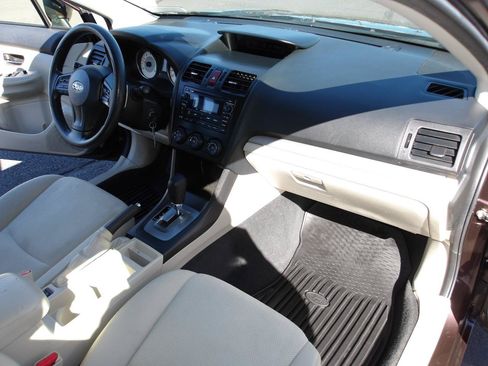 Used 2013 Subaru Impreza 2.0i Premium w/ All-Weather Pkg AWD/4WD image 13