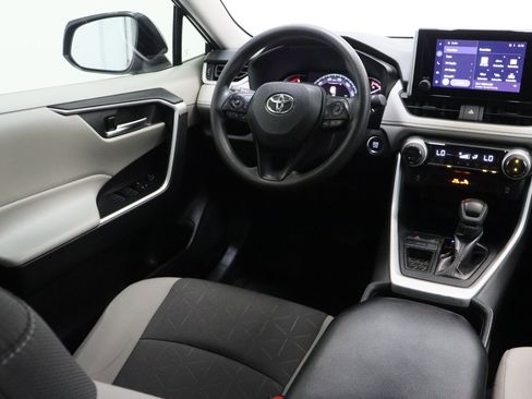 Certified 2024 Toyota RAV4 XLE FWD image 30