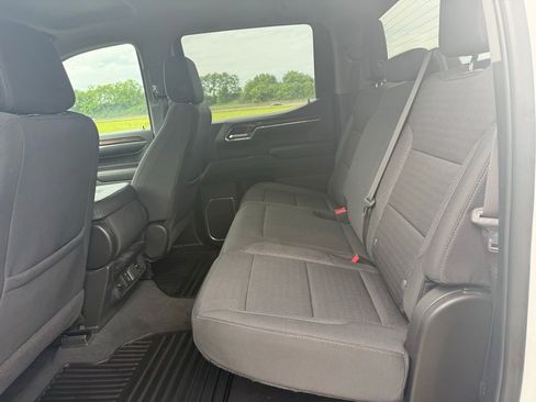 Used 2023 Chevrolet Silverado 1500 LT AWD/4WD image 13