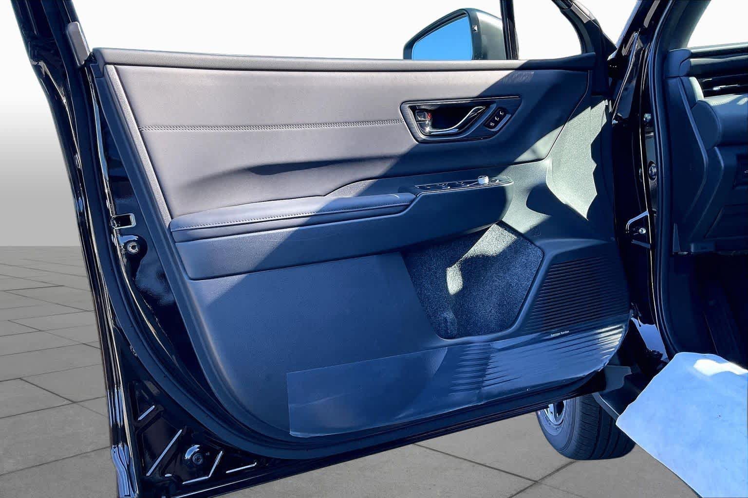 New 2026 Subaru Outback Touring AWD/4WD image 10