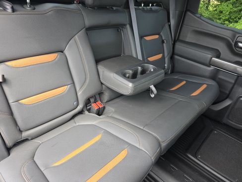 Used 2021 GMC Sierra 1500 AT4 image 31