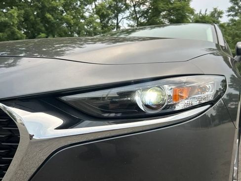 Used 2022 MAZDA MAZDA3 s AWD/4WD image 9