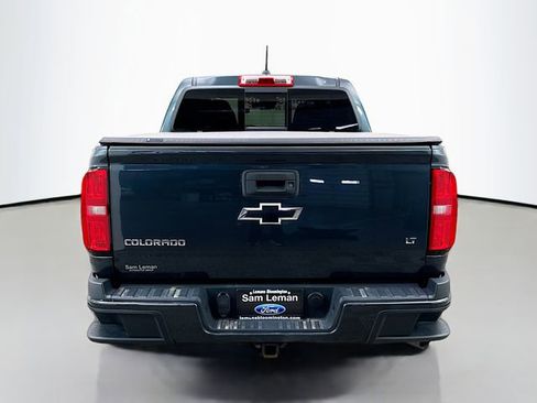 Used 2018 Chevrolet Colorado LT w/ LT Convenience Package image 6