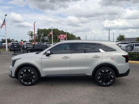 New 2026 Kia Sorento EX FWD image 4