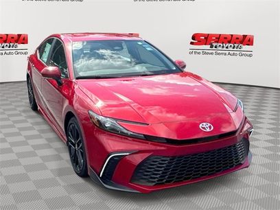 New 2026 Toyota Camry SE w/ Multimedia Upgrade Package