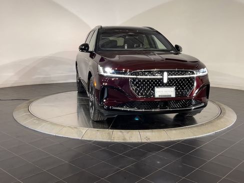 New 2024 Lincoln Nautilus Reserve w/ Equipment Group 202A image 3