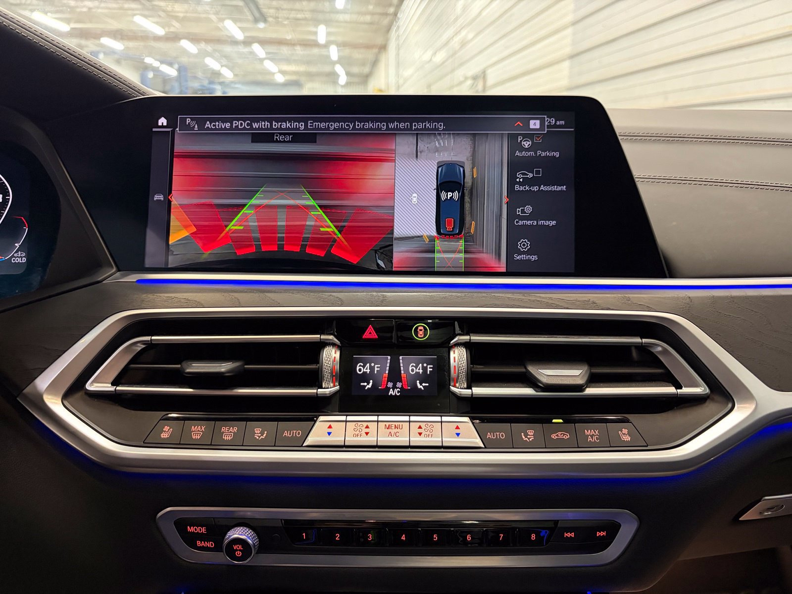 Used 2021 BMW X7 M50i AWD/4WD image 17
