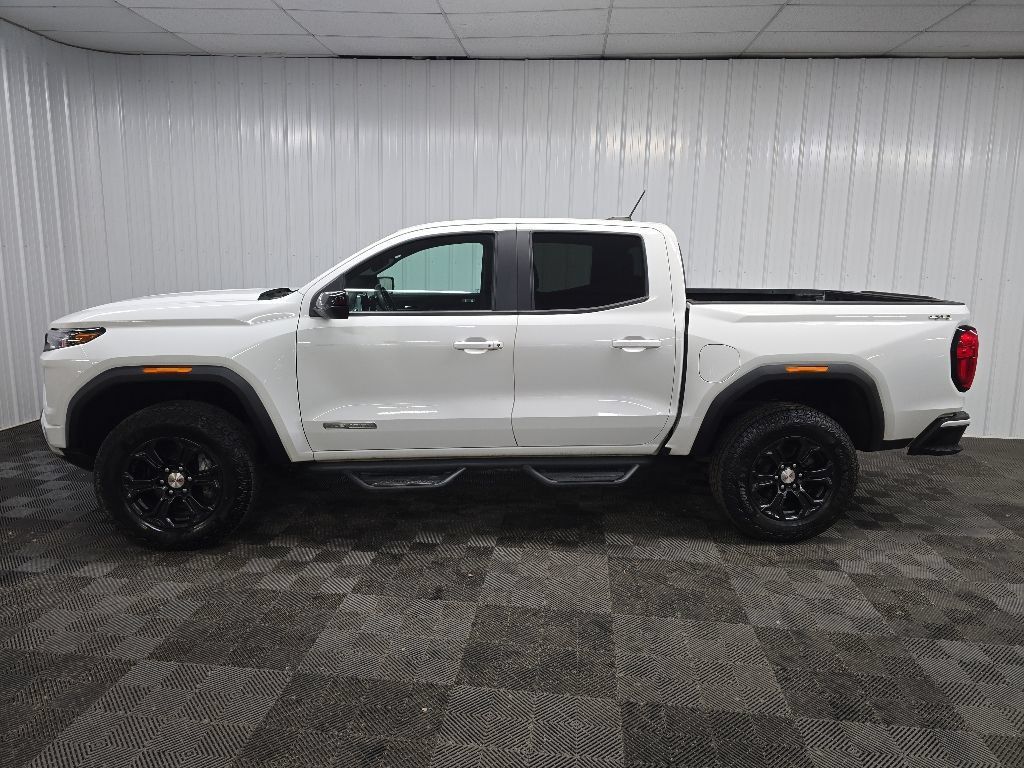 Used 2023 GMC Canyon Elevation w/ Elevation Premium Package AWD/4WD image 5