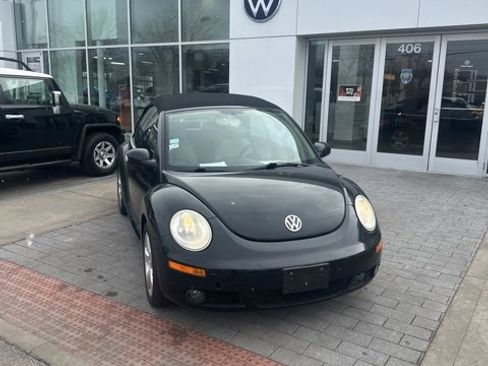 Used 2007 Volkswagen Beetle Convertible w/ Package 2 image 21