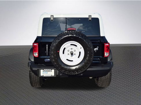 New 2025 Ford Bronco Heritage Edition image 6