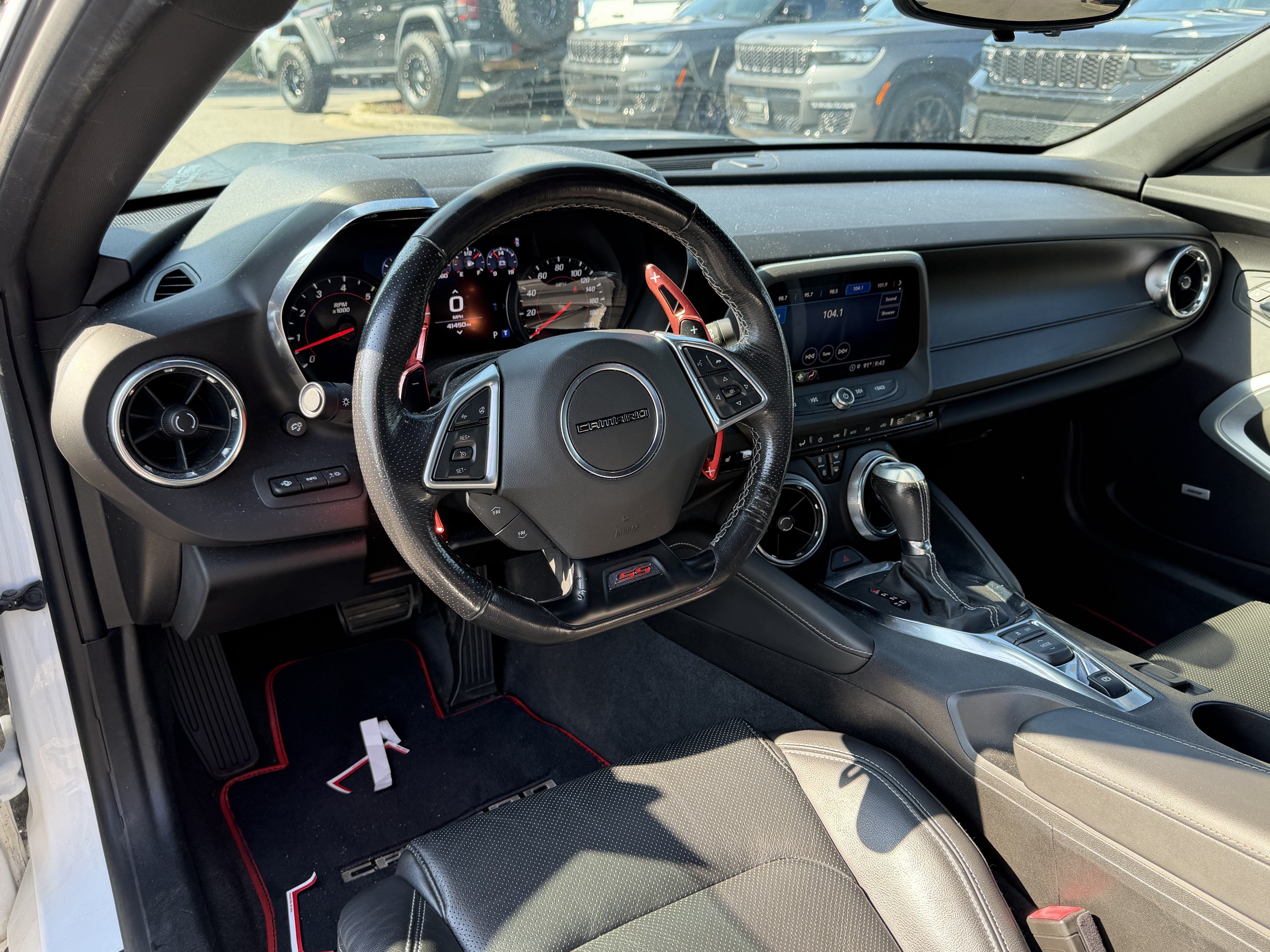 Used 2022 Chevrolet Camaro SS RWD image 11