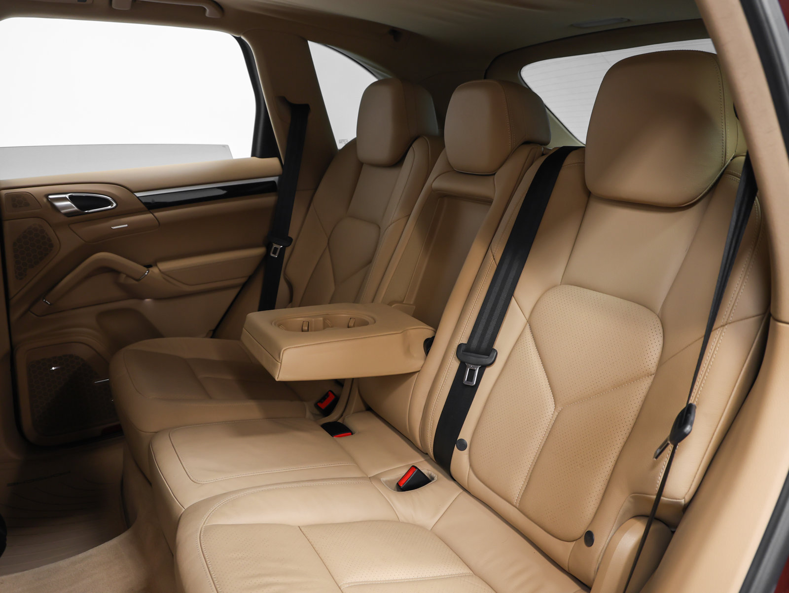 Used 2013 Porsche Cayenne Diesel AWD/4WD image 36