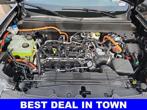 New 2026 Ford Maverick XLT FWD image 31
