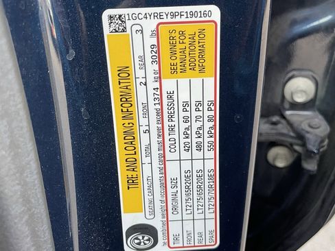 Used 2023 Chevrolet Silverado 2500 High Country image 28