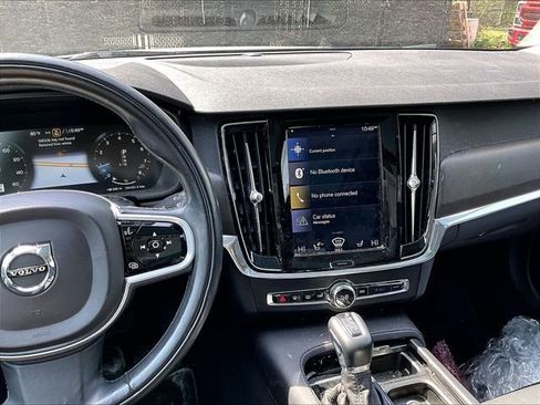 Used 2019 Volvo V90 T5 Cross Country AWD/4WD image 8