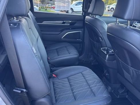 Used 2024 Kia Telluride EX X-Line image 13