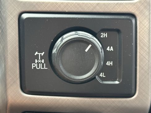 Certified 2019 Ford F150 Limited w/ Trailer Tow Package image 23