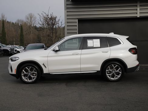 Used 2023 BMW X3 xDrive30i w/ Premium Package image 5