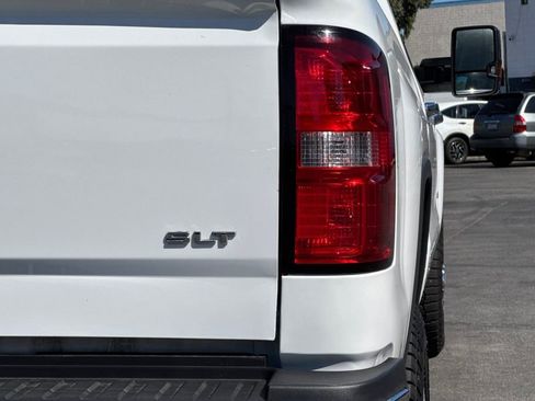 Used 2019 GMC Sierra 2500 SLT w/ Duramax Plus Package image 26