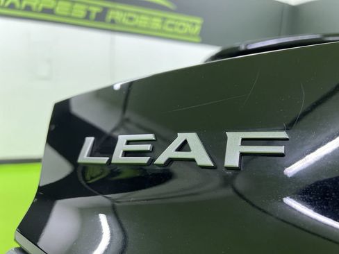 Used 2025 Nissan Leaf S FWD image 12
