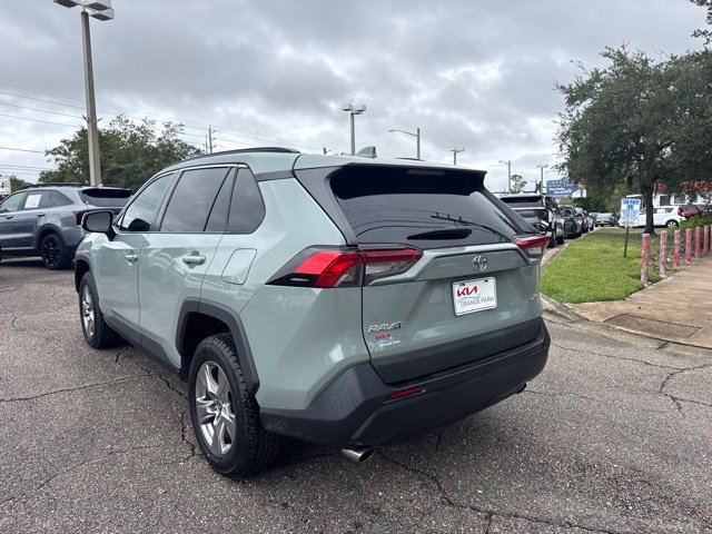 Used 2022 Toyota RAV4 XLE FWD image 5