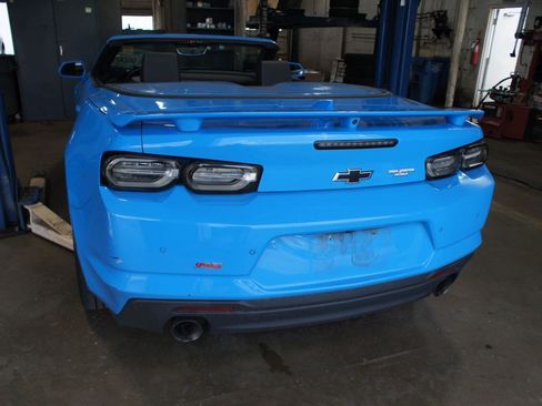 Used 2023 Chevrolet Camaro LT w/ RS Package RWD image 5