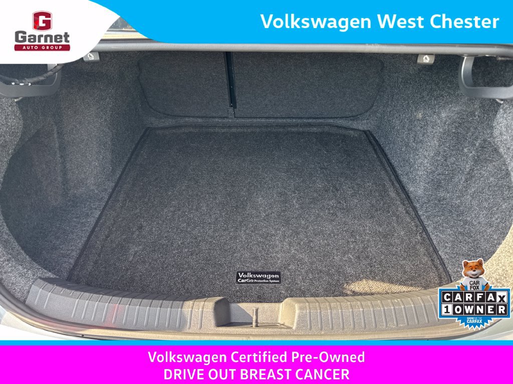 Certified 2023 Volkswagen Jetta SE FWD image 33