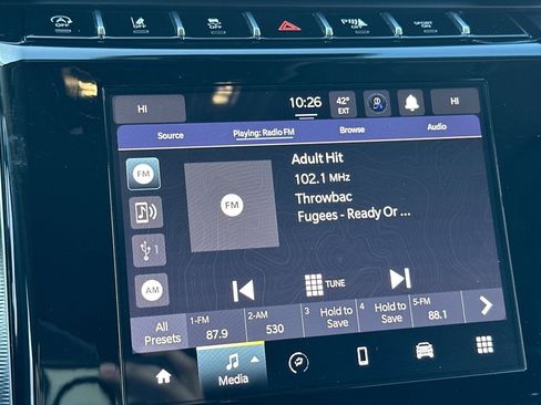 Used 2023 Jeep Grand Cherokee L Laredo image 22