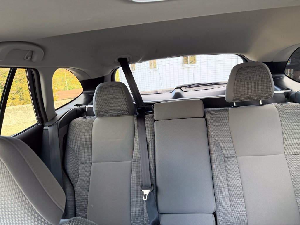 Used 2023 Subaru Outback Premium AWD/4WD image 19