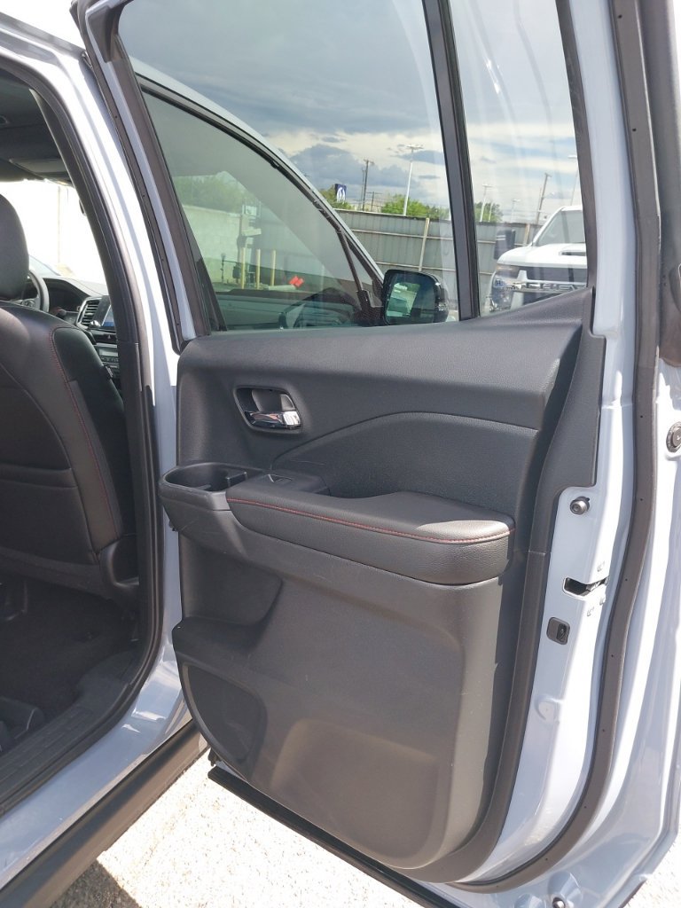 Used 2023 Honda Ridgeline Black Edition image 10