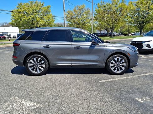 Certified 2022 Lincoln Corsair Reserve w/ Equipment Group 201A AWD/4WD image 10