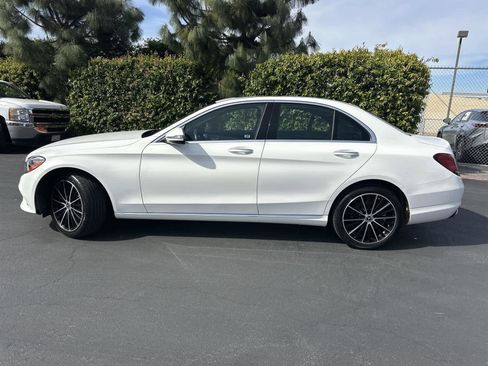 Used 2021 Mercedes-Benz C 300 4MATIC Sedan image 3