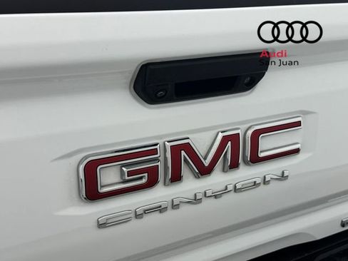 Used 2024 GMC Canyon Elevation w/ Elevation Premium Package AWD/4WD image 15