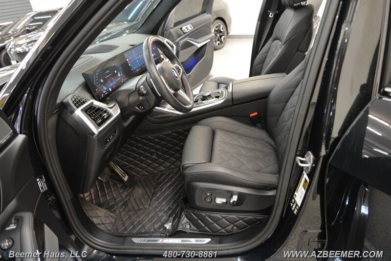 Used 2026 BMW X7 M60i AWD/4WD image 14