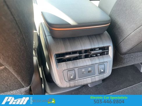 Used 2023 Nissan Ariya FWD image 47