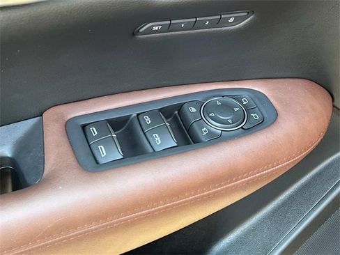 Certified 2023 Cadillac XT5 Premium Luxury image 15