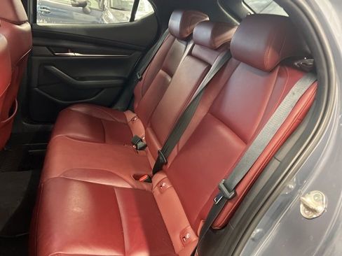 Used 2023 MAZDA MAZDA3 s image 26