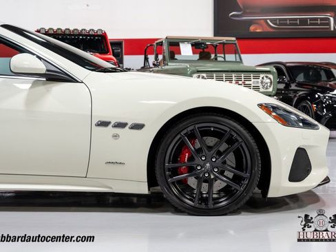 Used 2018 Maserati GranTurismo Sport RWD image 35