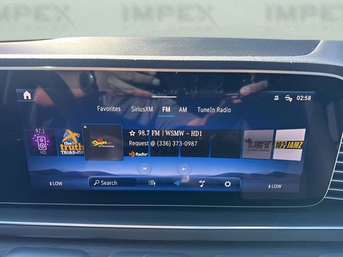 Used 2024 Mercedes-Benz GLE 450 4MATIC image 18